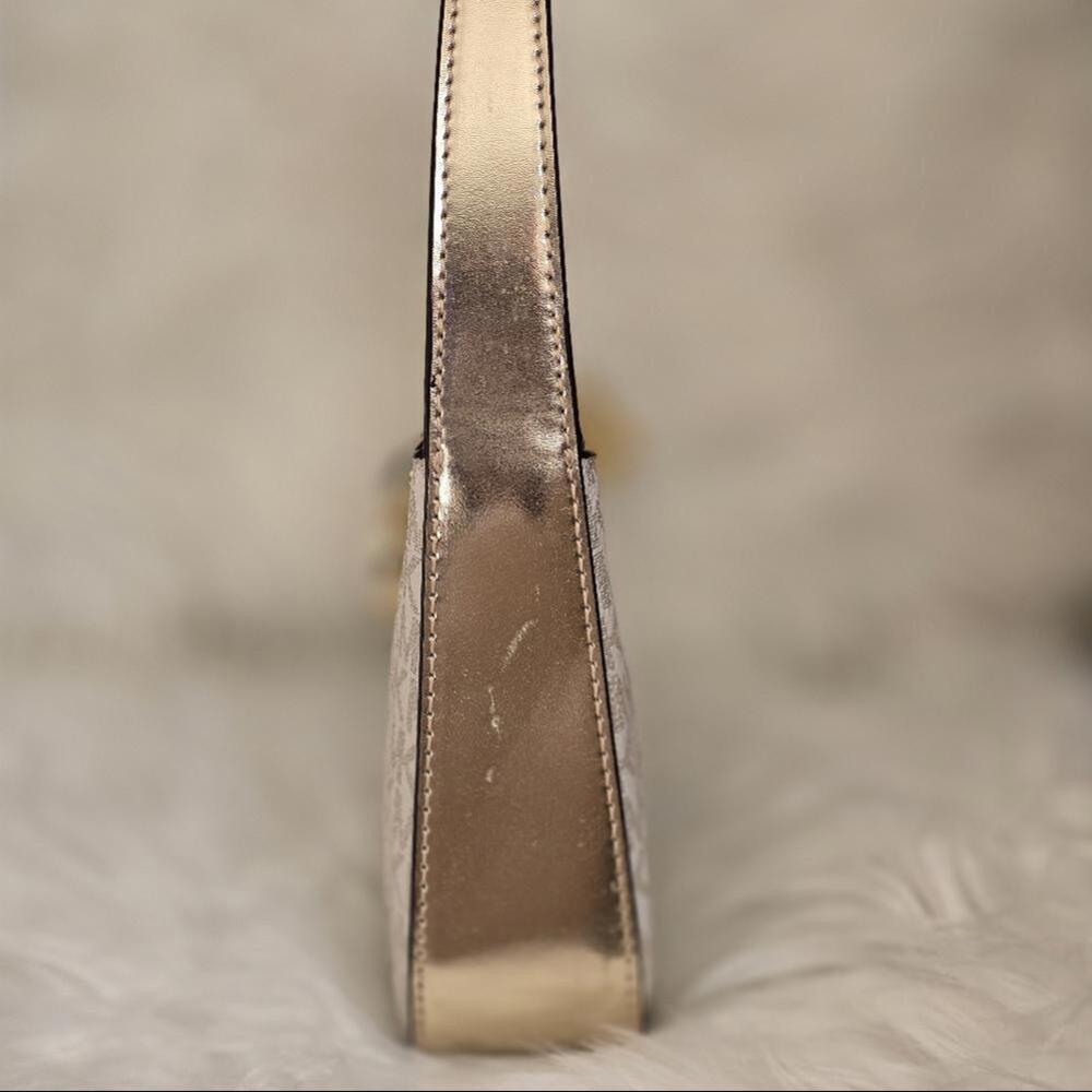 Lyra Small Pochette - Picture 2 of 5